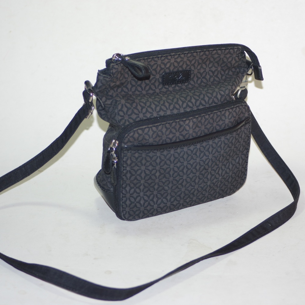 RELIC Crossbody Shoulder Bag Purse Textile xbody